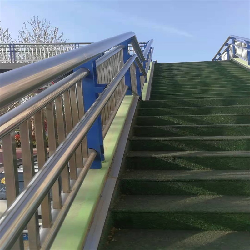 不銹鋼防撞護欄 不銹鋼防撞護欄